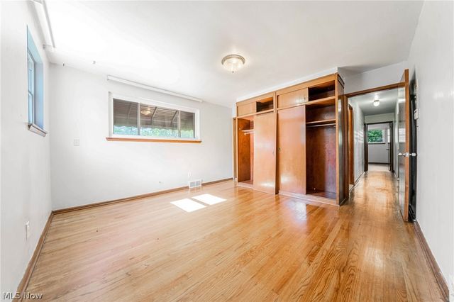 25542 Concord Drive, Beachwood, OH 44122