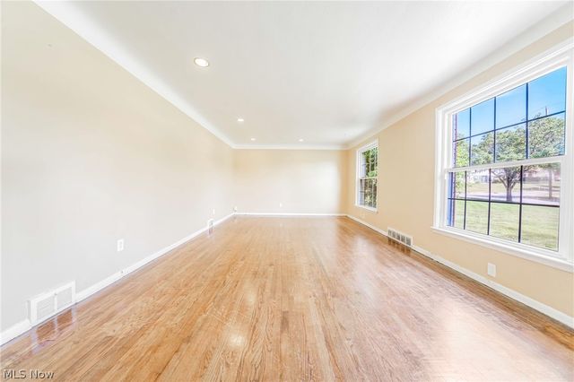 25542 Concord Drive, Beachwood, OH 44122