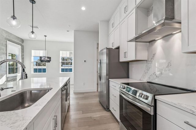 2724 5TH AVENUE S, St Petersburg, FL 33712