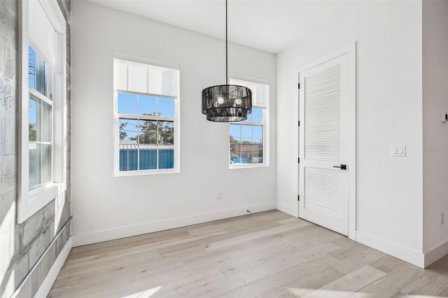 2724 5TH AVENUE S, St Petersburg, FL 33712