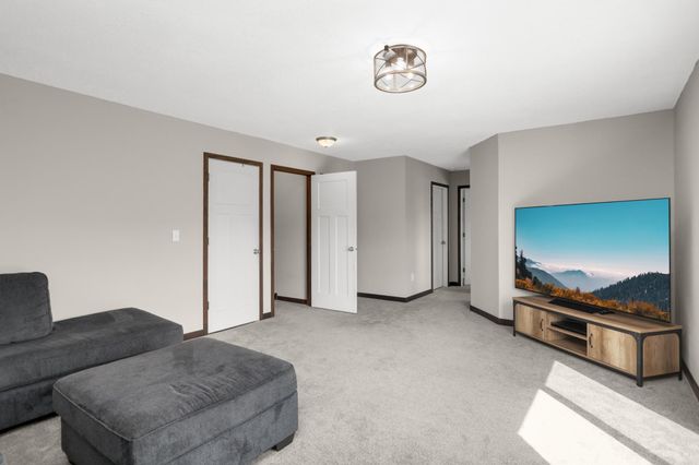 3376 237th Avenue NW, Saint Francis, MN 55070