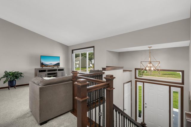 3376 237th Avenue NW, Saint Francis, MN 55070