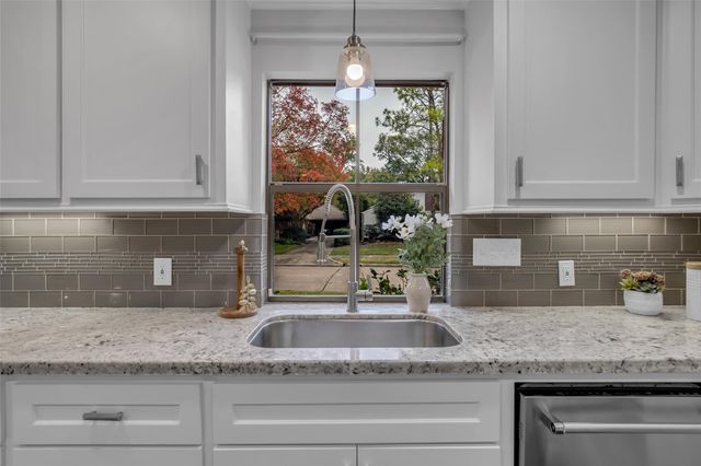 11606 Cherryknoll Drive, Houston, TX 77077