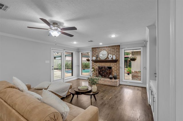 11606 Cherryknoll Drive, Houston, TX 77077