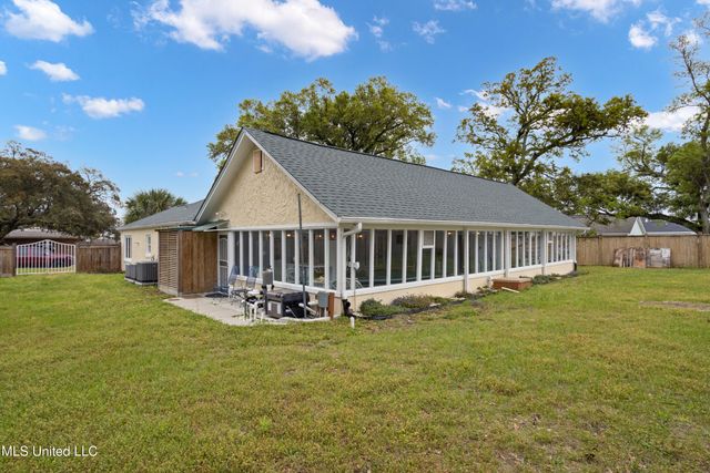 145 Briarfield Avenue, Biloxi, MS 39531