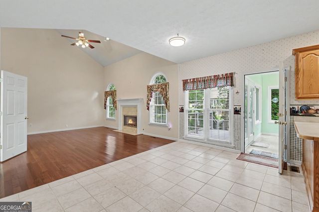 5008 CHAPEL LAKE Circle, Douglasville, GA 30135