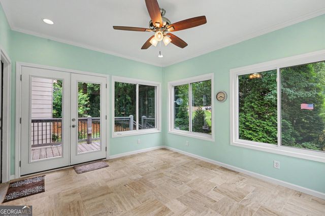 5008 CHAPEL LAKE Circle, Douglasville, GA 30135