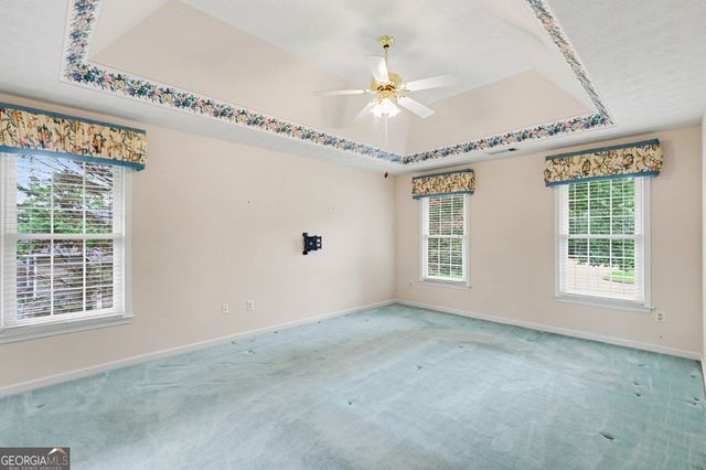 5008 CHAPEL LAKE Circle, Douglasville, GA 30135