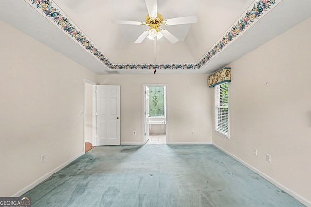 5008 CHAPEL LAKE Circle, Douglasville, GA 30135