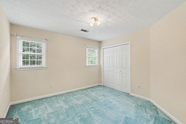 5008 CHAPEL LAKE Circle, Douglasville, GA 30135