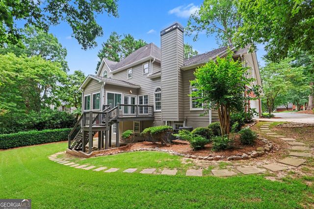 5008 CHAPEL LAKE Circle, Douglasville, GA 30135