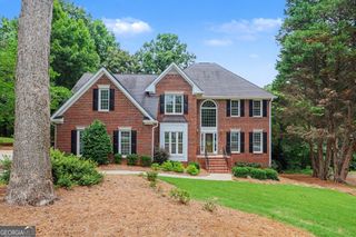 5008 CHAPEL LAKE Circle, Douglasville, GA 30135
