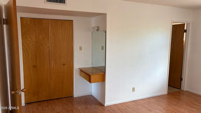 5708 E UNIVERSITY Drive, Mesa, AZ 85205