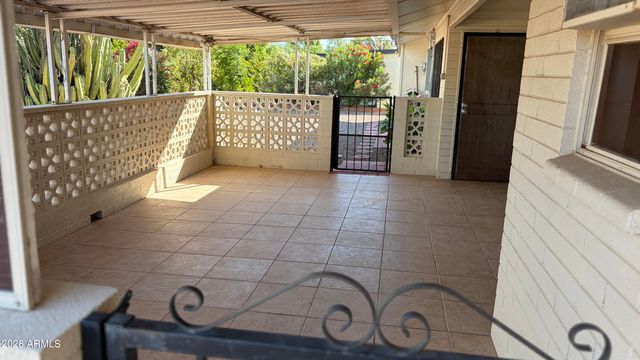 5708 E UNIVERSITY Drive, Mesa, AZ 85205