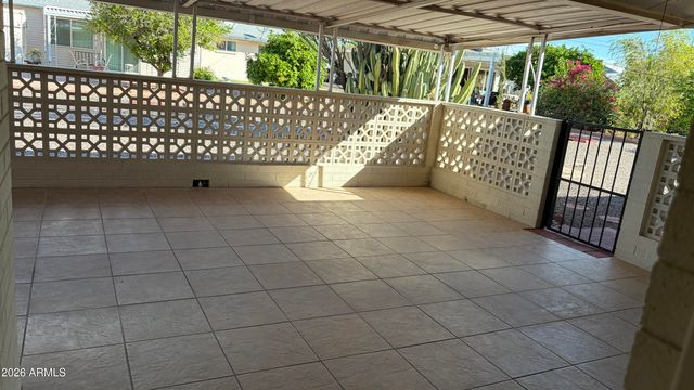 5708 E UNIVERSITY Drive, Mesa, AZ 85205