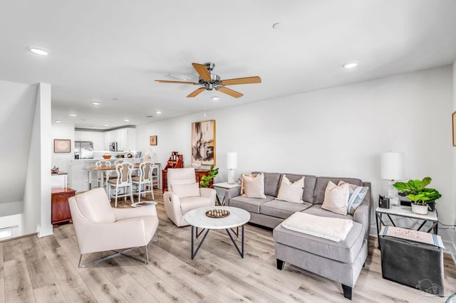 16140 Innerarity Pt Rd, Pensacola, FL 32507