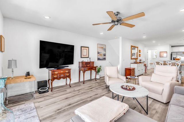 16140 Innerarity Pt Rd, Pensacola, FL 32507