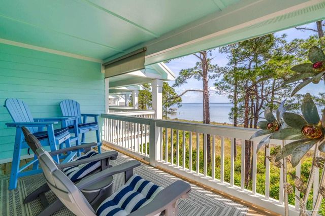 16140 Innerarity Pt Rd, Pensacola, FL 32507