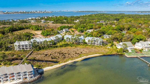 16140 Innerarity Pt Rd, Pensacola, FL 32507