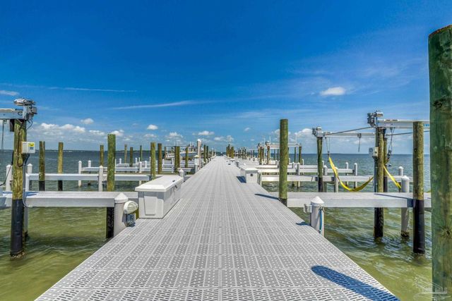 16140 Innerarity Pt Rd, Pensacola, FL 32507