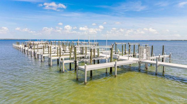 16140 Innerarity Pt Rd, Pensacola, FL 32507