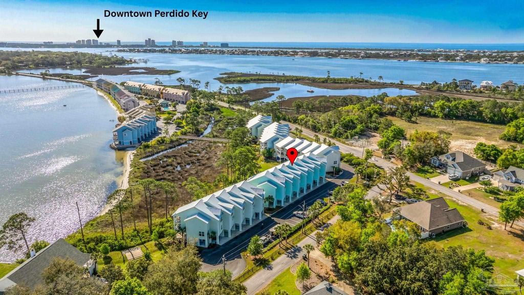 16140 Innerarity Pt Rd, Pensacola, FL 32507