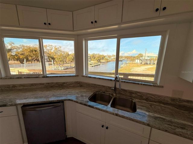 18 4TH STREET, Horseshoe Beach, FL 32648