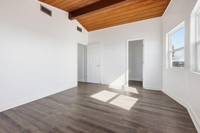 18 4TH STREET, Horseshoe Beach, FL 32648