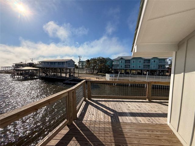 18 4TH STREET, Horseshoe Beach, FL 32648