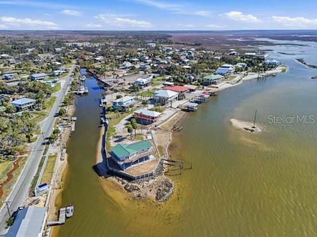 18 4TH STREET, Horseshoe Beach, FL 32648