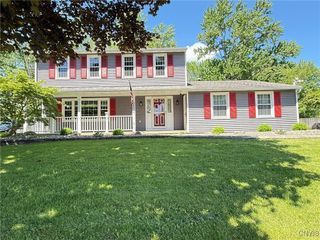 4936 Look Kinney Circle, Clay, NY 13088