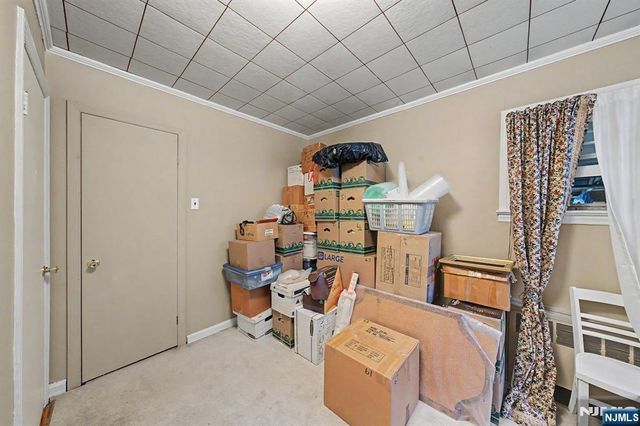 40 Dacotah Avenue, Oakland, NJ 07436