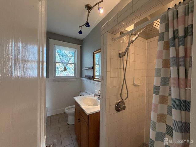 312 N 3rd Avenue, Highland Park, NJ 08904