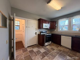 312 N 3rd Avenue, Highland Park, NJ 08904