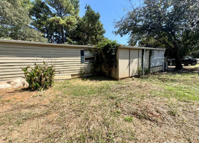 1623 Lands End Street, Granbury, TX 76048
