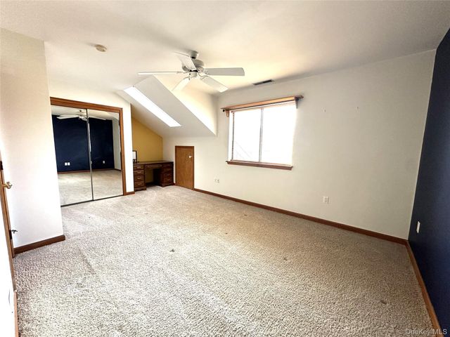 211 Falcon Court 211, Poughkeepsie, NY 12603