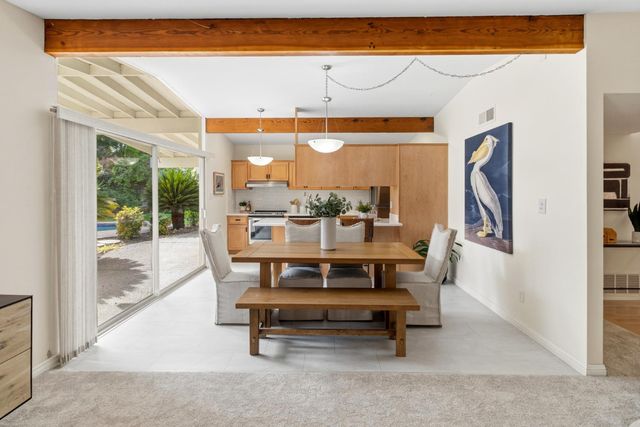 5720 River Oak Way, Carmichael, CA 95608