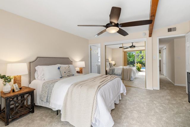 5720 River Oak Way, Carmichael, CA 95608