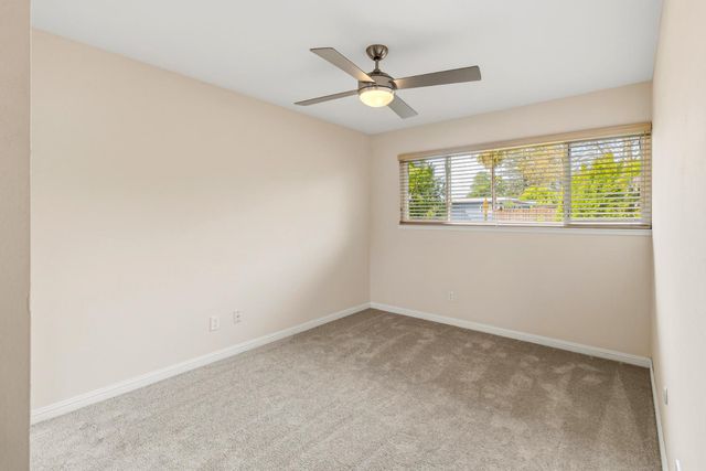 5720 River Oak Way, Carmichael, CA 95608