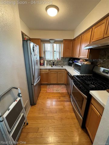 24738 Cashmere Court 120, Southfield, MI 48033