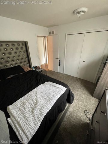 24738 Cashmere Court 120, Southfield, MI 48033