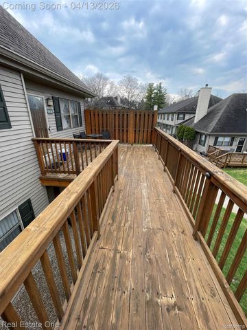 24738 Cashmere Court 120, Southfield, MI 48033