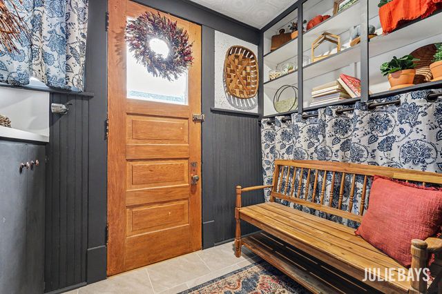 311 E Main Street, Middleville Vlg, MI 49333