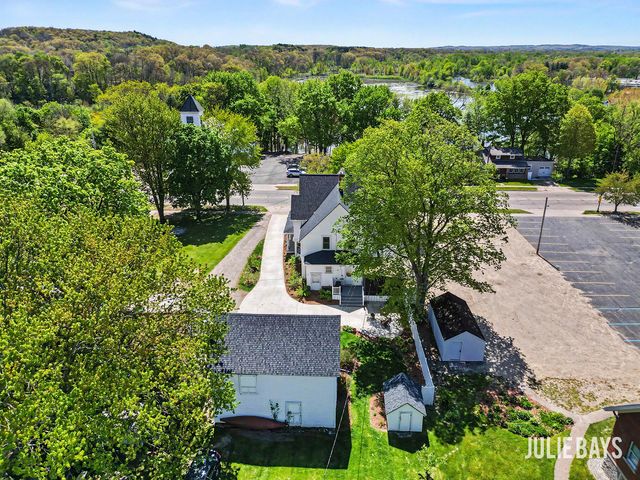 311 E Main Street, Middleville Vlg, MI 49333
