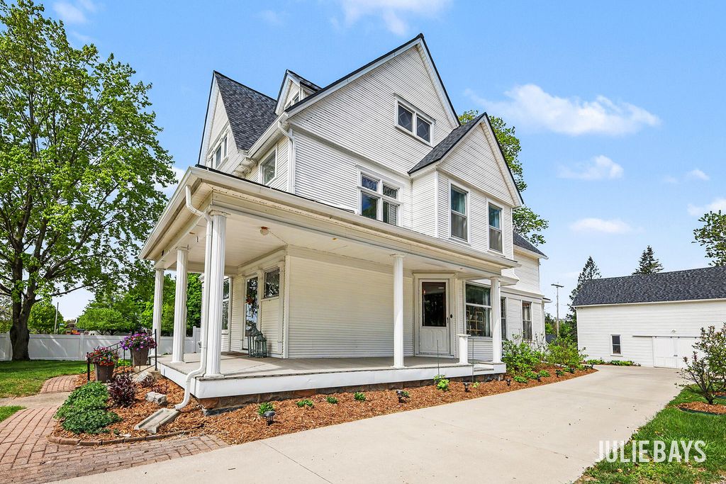 311 E Main Street, Middleville Vlg, MI 49333