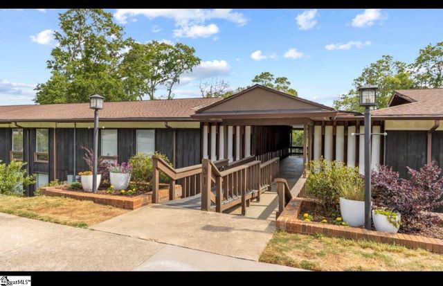 311 W Earle Street Unit A5, Greenville, SC 29609