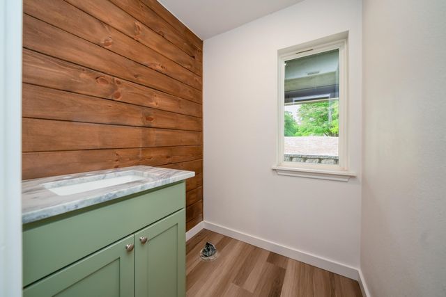 276 Hillshore Cir, Longview, TX 75605