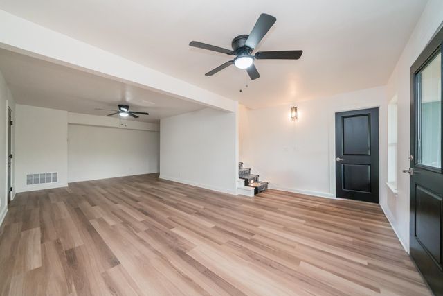 276 Hillshore Cir, Longview, TX 75605