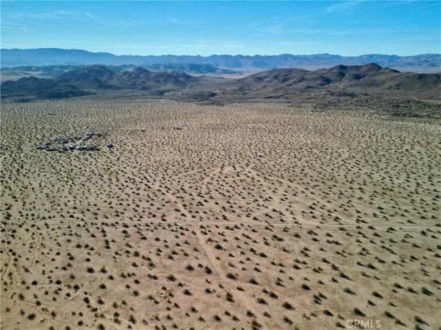 63305 Ranier, Joshua Tree, CA 92252