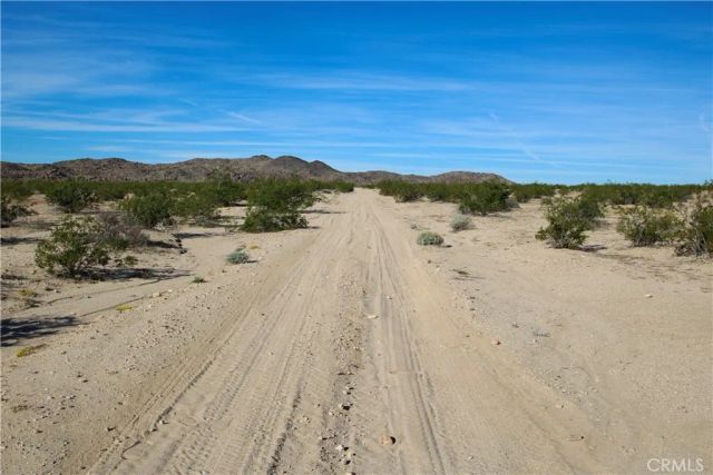 63305 Ranier, Joshua Tree, CA 92252
